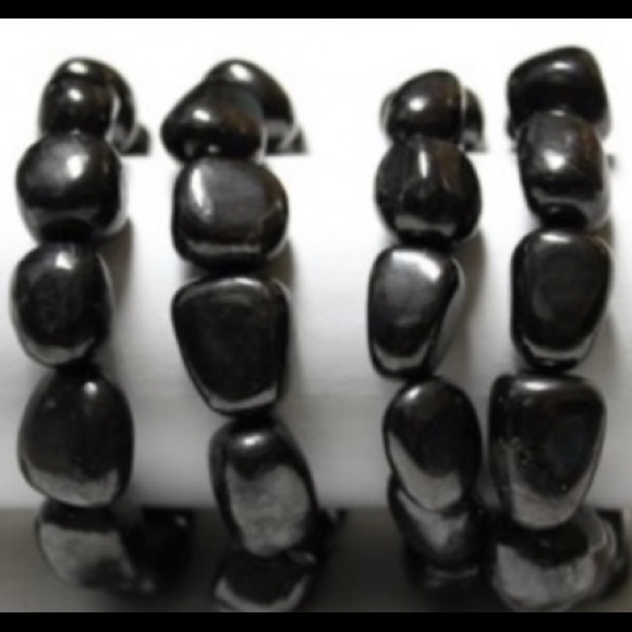 Shungite Nugget Bead Stretch Bracelet - Picture 5 of 6